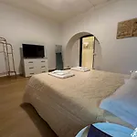 Statilia 1 Apartment